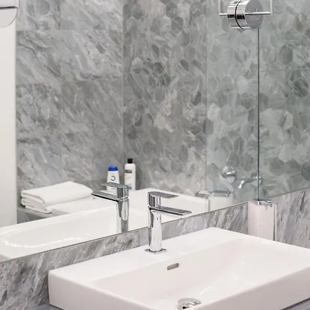 Broadway Διαμέρισμα