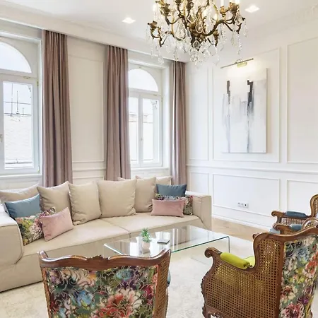 Apartment Broadway Budapest