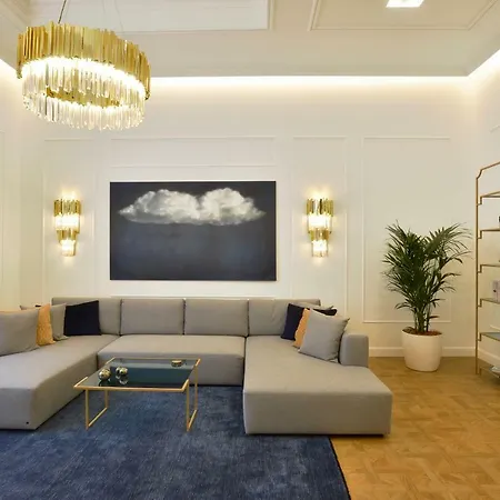 Broadway Apartment